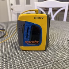 Vtg Sony Sports Walkman AM/FM Cassette WM-FS191 - Headphones Radio