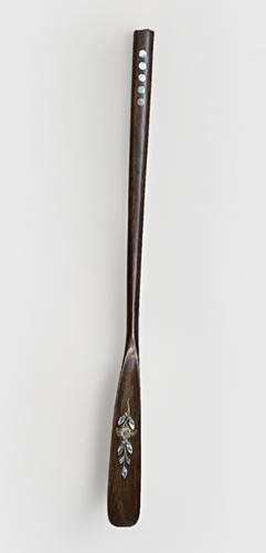 Vintage Wooden Shoehorn, Mother of Pearl inlaid Rich Classic Look