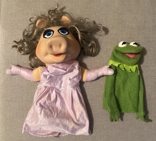 Vintage Fisher Price 1977 Kermit and Miss Piggy Hand Puppets The Muppets
