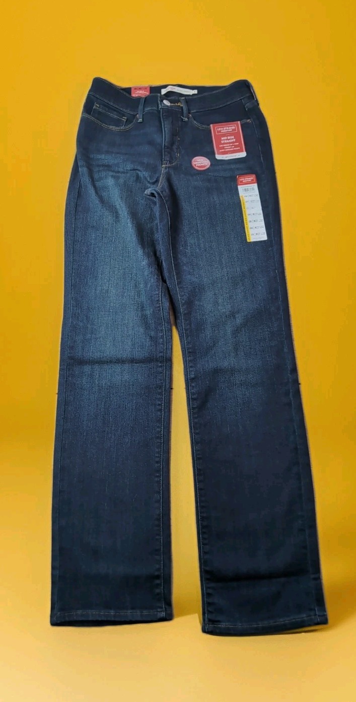Signature by Levi Strauss Women's Mid Rise Straight Leg 4M Stretch Denim Jeans 
