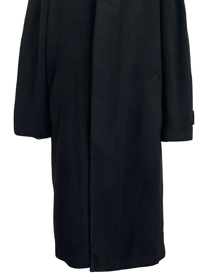 Vtg Saks Fifth Avenue Men’s Black Overcoat Made in Italy Cashmere Wool Blend L - Image 4 of 4