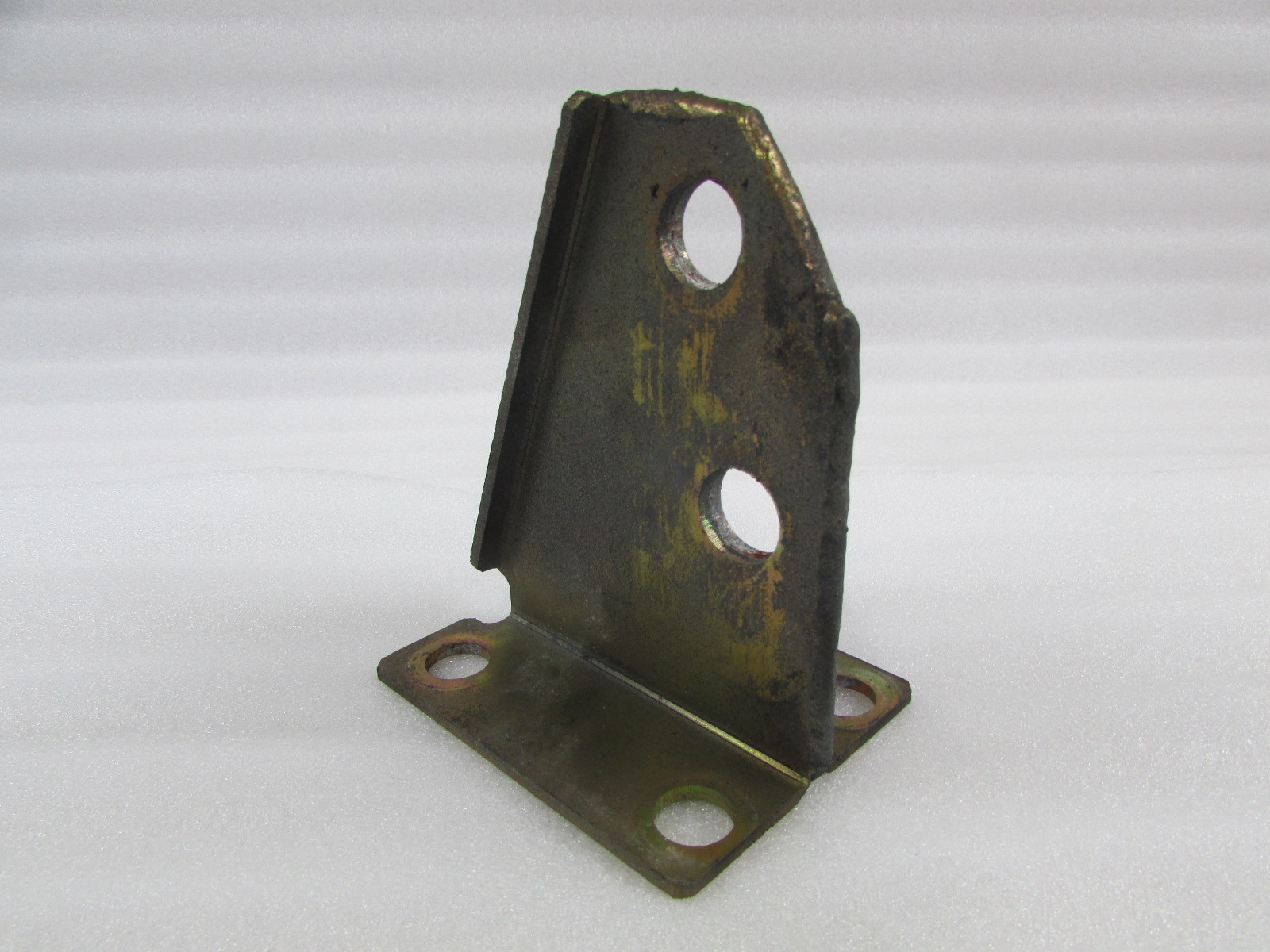 Ferrari 550, LH, Left Front Bumper Center Bracket, Used, P/N 65170300