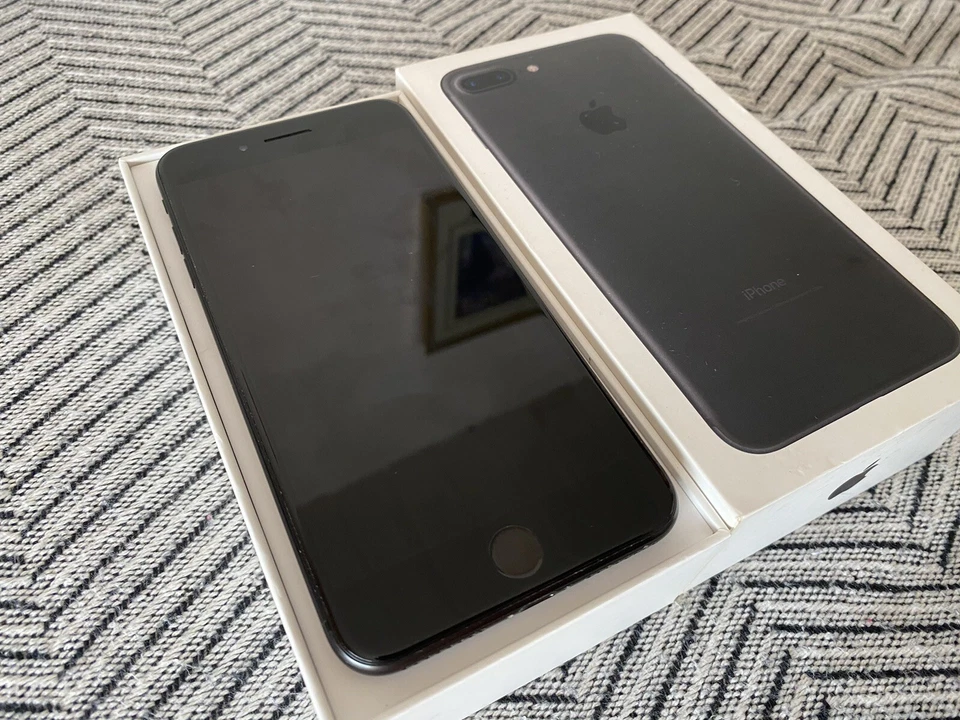 Apple iPhone 7 Plus - 32gb - Negro (Libre) - Imagen 2 de 2