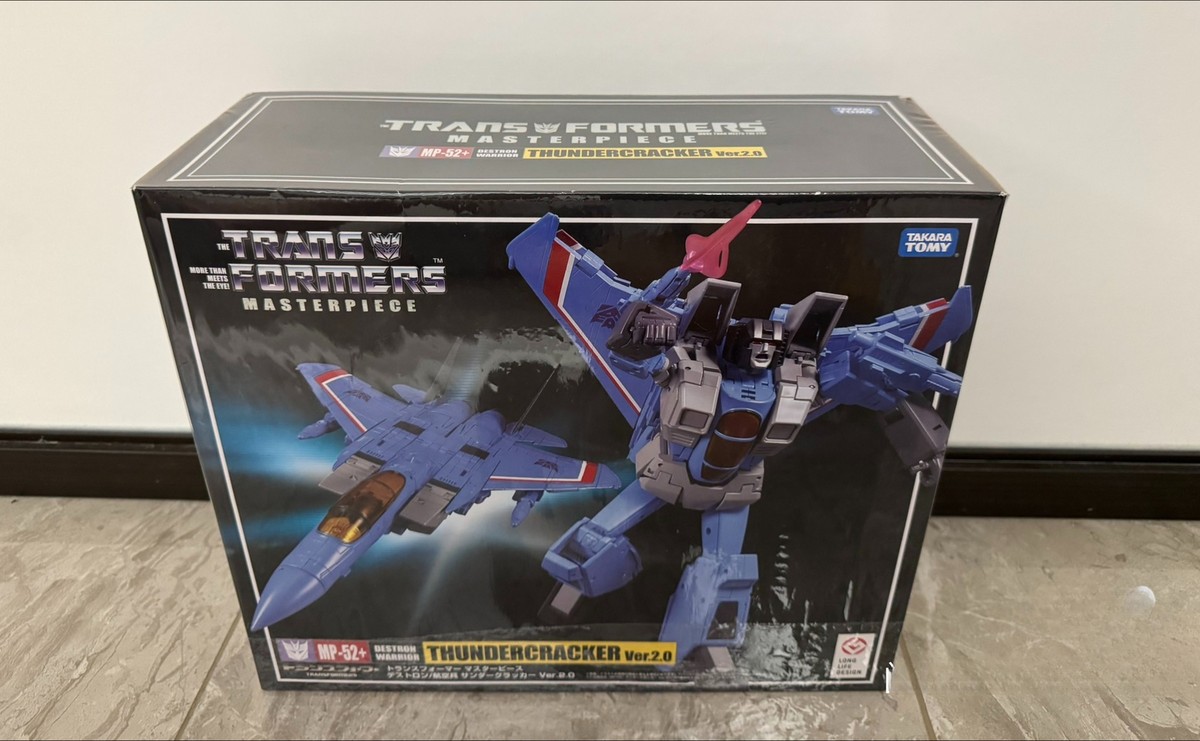 Transformers MP-52 Starscream V2.0 Masterpiece Takara Tomy