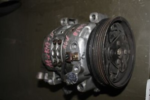 Kompressor Klimaanlage 92600 6F605 Nissan K11