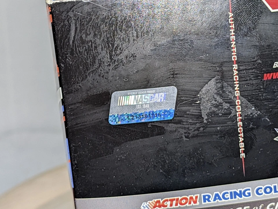 Kyle Busch 2016 #18 1:24 como nuevo bebida energética Camry Foto 3 de 4