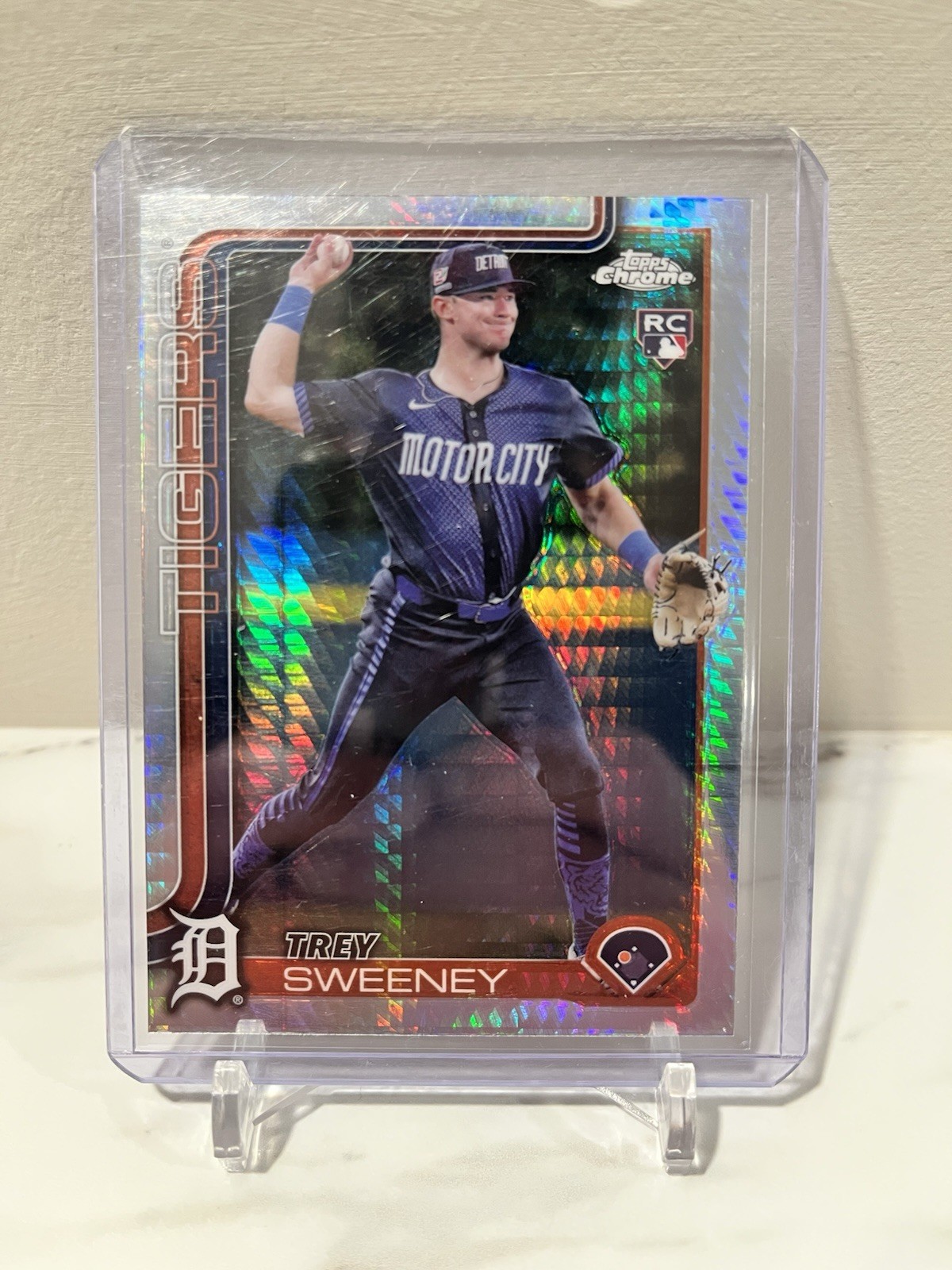 2025 Topps Chrome Trey Sweeney Prism Refractor RC #6