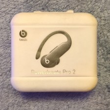Beats by Dr. Dre Powerbeats Pro 2 Wireless Earbuds White USB-C Charging Case