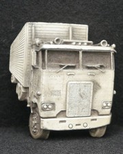 WF03170 NICE VINTAGE 1978 CUT-OUT  18-WHEELER SEMI-TRUCK  ARTWORK BELT BUCKLE