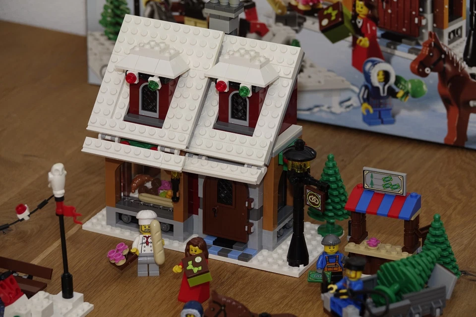 LEGO 10216 Winter Village Bakery, Foto 4 von 5
