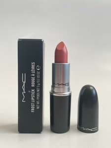 mac ramblin rose lipstick