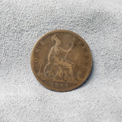 1889 Great Britain Queen Victoria Bun Head Large Cent One Penny Bronze Brittania