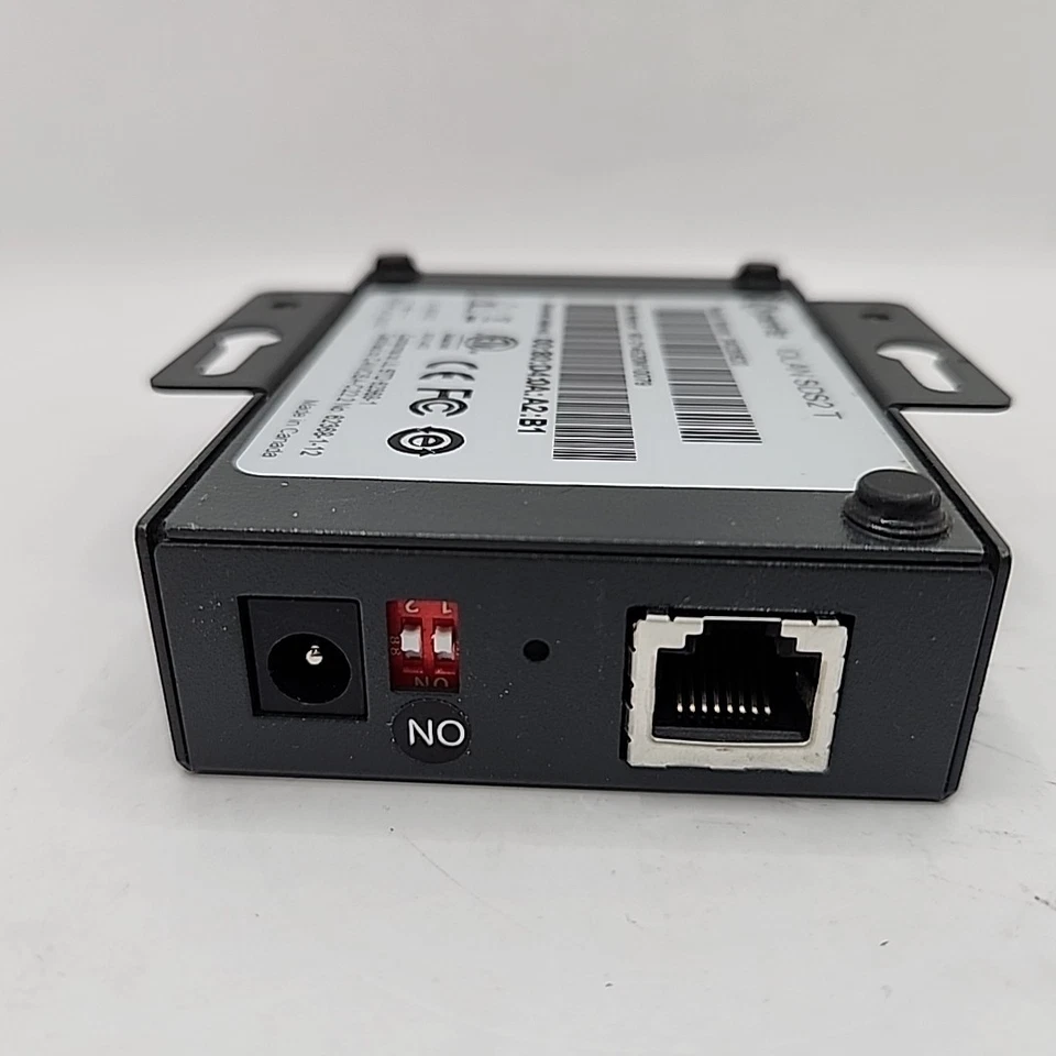 Servidor de dispositivos seguros Perle 04030620 iOLAN SDS2T. Foto 3 de 4