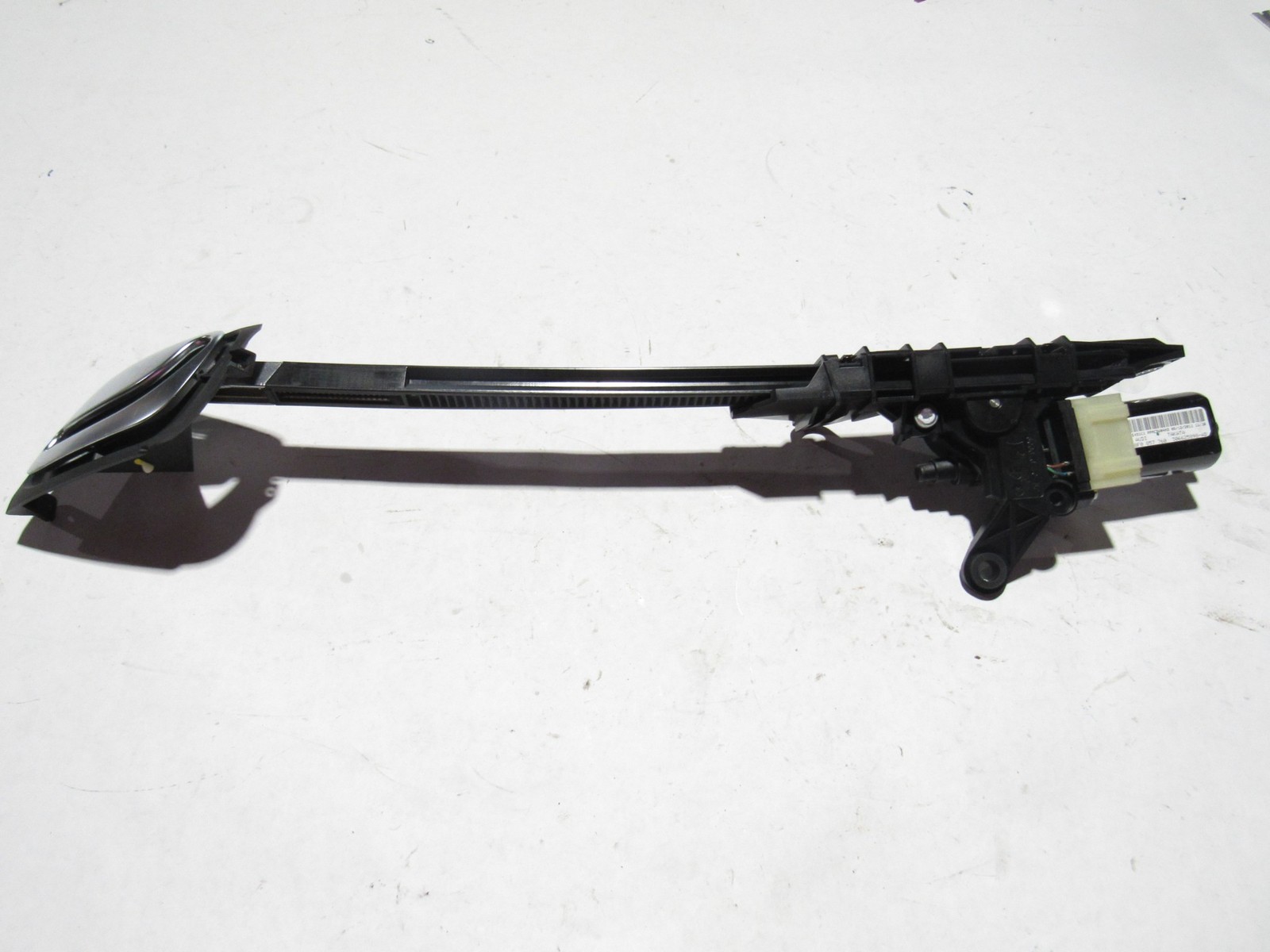 Bentley Continental GT 2012 Right Passenger Seat Belt Feeder Motor 11-18 ;#3