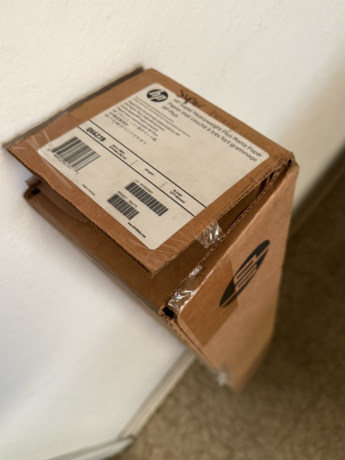 HP Q6627B (36" x 100') Super Heavyweight Plus Matte Paper- White, 1-Roll