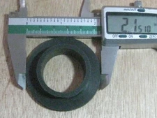 (Quan 12) Rubber Shoulder Washers NEW