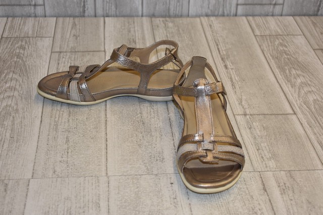 ecco sandals flash