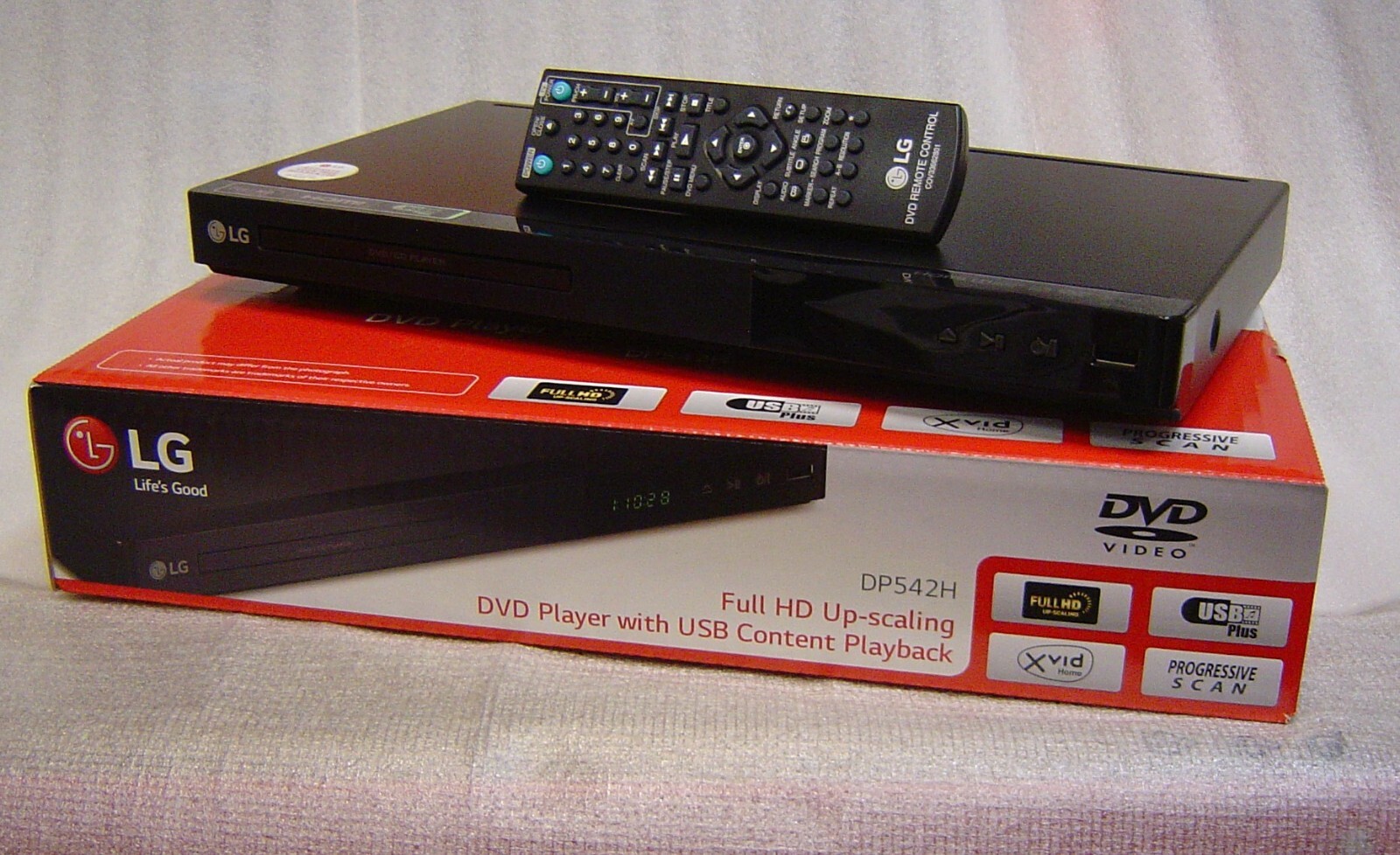 LG DP542H MULTI REGION ALL REGION FREE DVD Player Inc region 1+ FREE