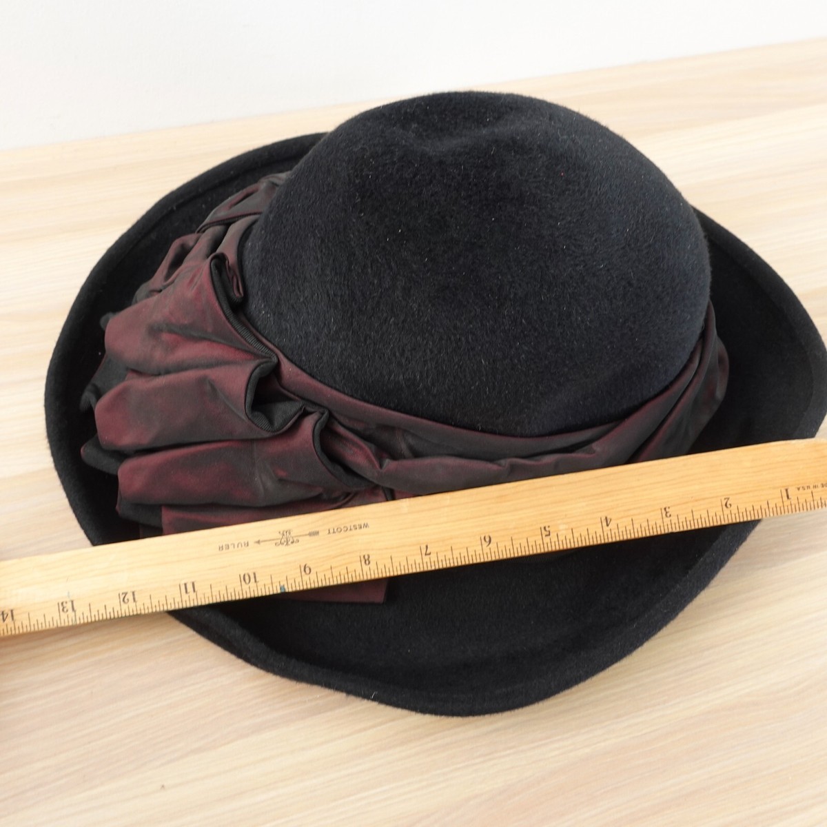 1950s Vintage BAILEY TOMLIN LONDON Hat Victorian Black Felt 
