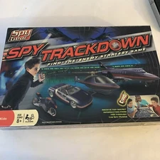 Spy Gear  SPY TRACKDOWN find-the-enemy STRATEGY GAME ages 8 up 2-4 players Miss
