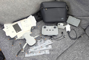 DJI Mini 2 4K Drone Bundle Fly More Accessories 1 Working Battery