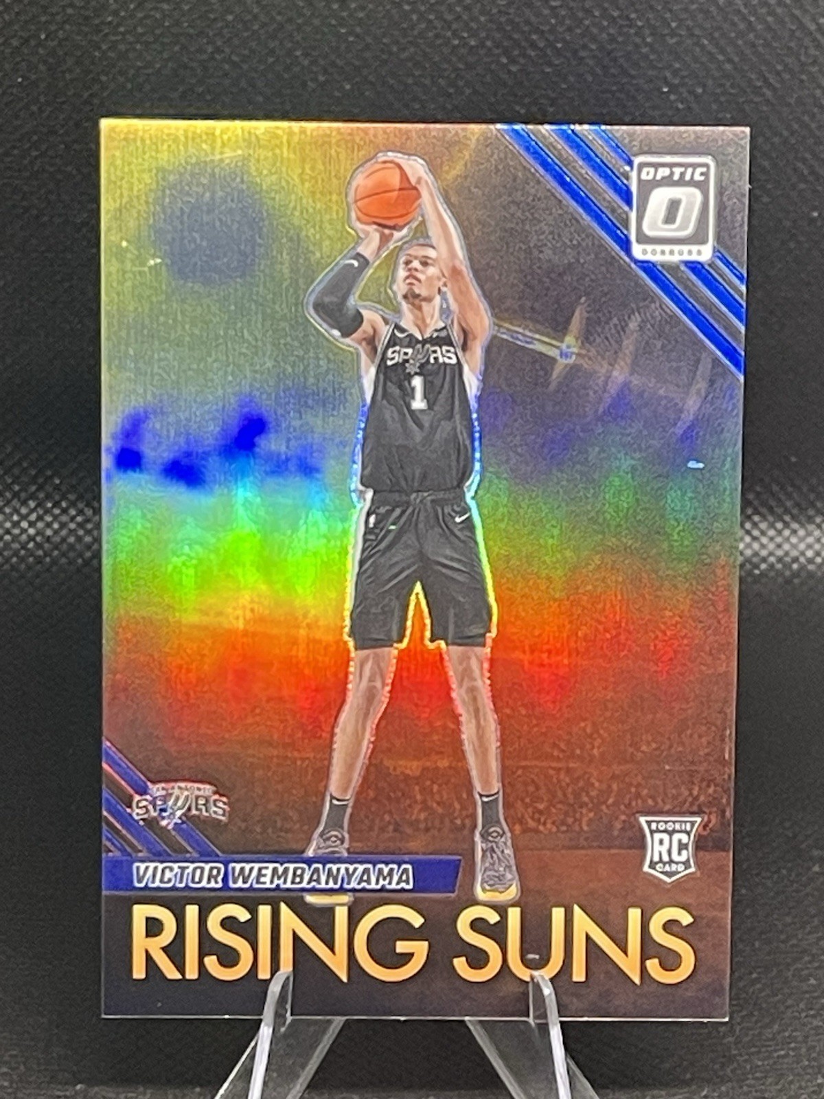 2023-24 Panini Optic - Rising Suns Blue Victor Wembanyama Bookend #49/49🔥🔥
