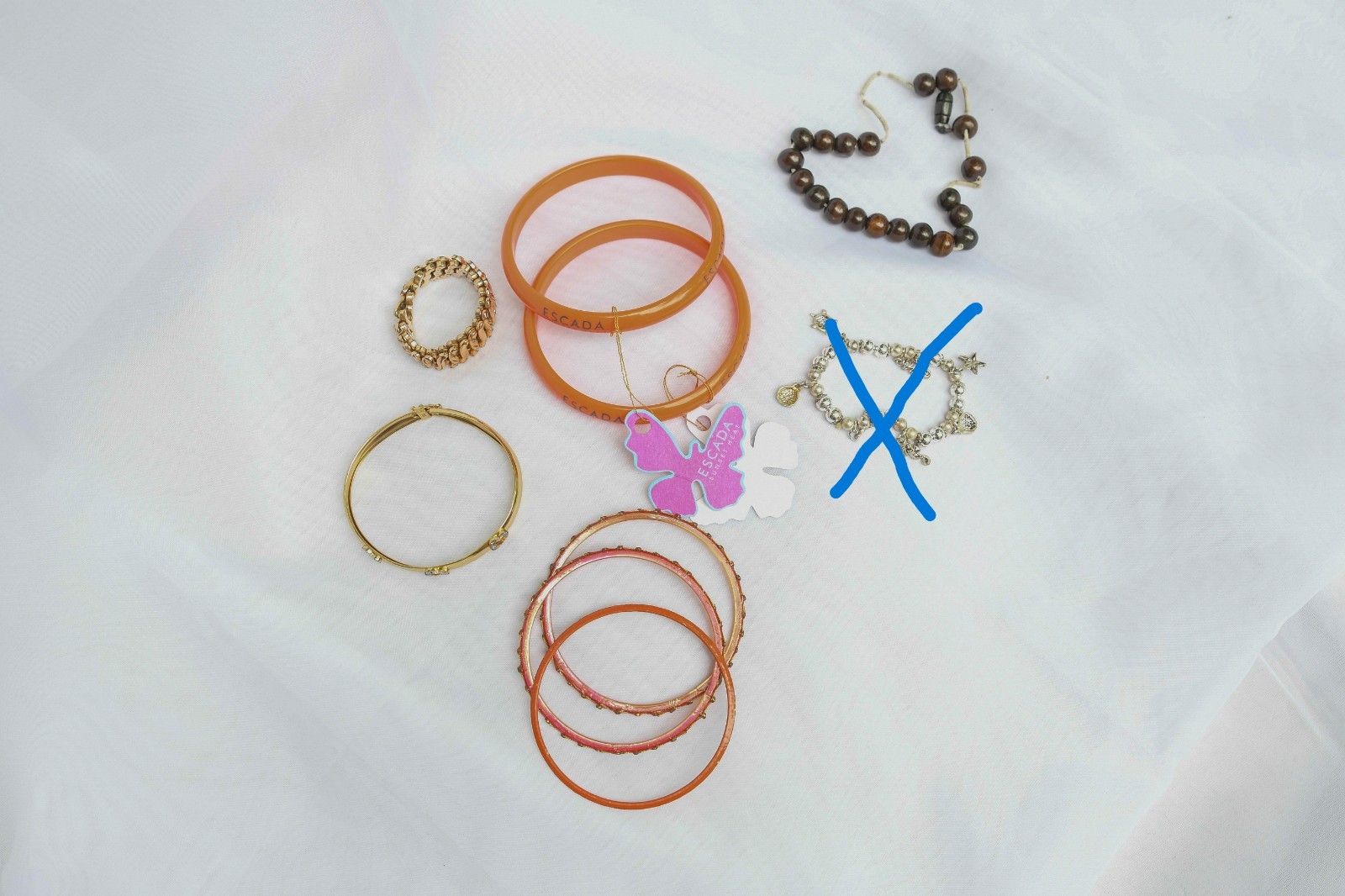 Lot of 8 Vintage 90's orange bangle, wood bead, gold tone stretch & tin bracelet