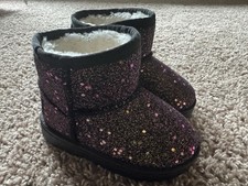 Sparkly Glitter Boots Faux Fur Lined Winter Warm Toddler Size 26/9.5 NWOT