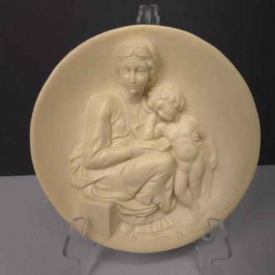 Vintage A Santini Madonna and Child Round Wall Plaque Alabaster Resin Italy Art