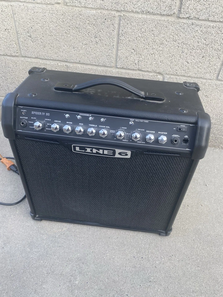 Line 6 Spider IV solid-state Guitar Amplifier all-in-one modeling + effects 1x12 - Image 2 of 4