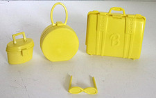 2002 Vintage Barbie Vw Beetle Yellow Sunglasses Luggage Items Only Accessories