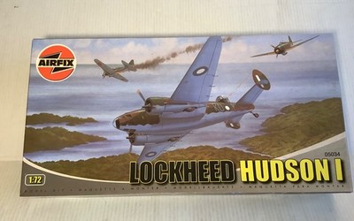 Airfix 1/72 Scale Lockheed Hudson I   Aircraft Model Kit #05034 OPEN BOX