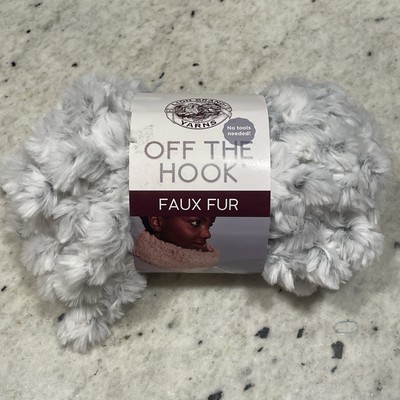 Lion Brand FAUX FUR CHINCHILLA Hand Knitting Yarn OFF THE HOOK 7oz New