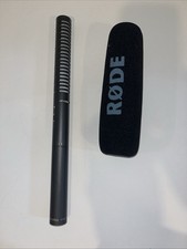 RODE NTG2 Multi-Powered Lightweight Professional Shotgun Microphone