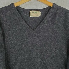 VTG L.L. BEAN Size XL Tall 100 Virgin Lambswool Made in USA Mens V-Neck Sweater