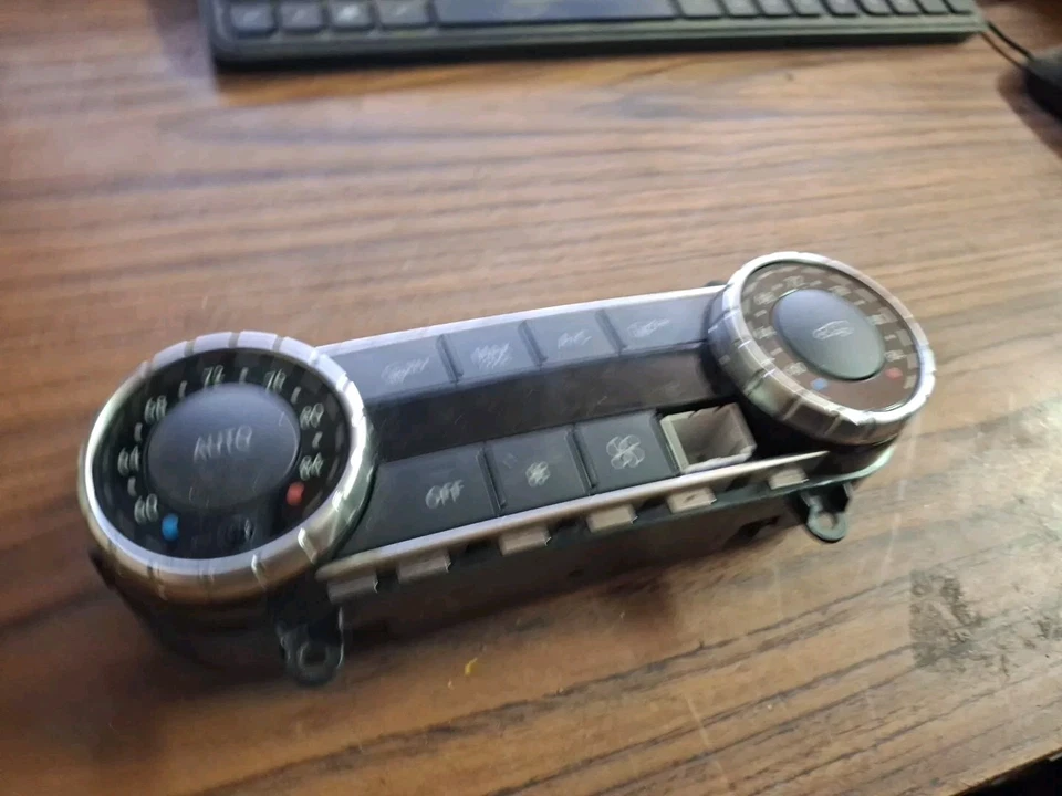 13 MERCEDES BENZ G63 AMG 463 TIPO CLIMATIZADOR TEMPERATURA 4639060103 Piezas* Foto 2 de 4