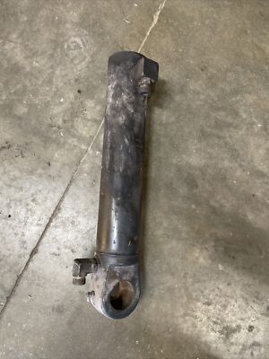 2011 JOHN DEERE 328D Tilt Cylinder Housing Right Hand Side