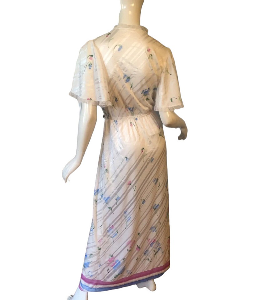 Robe S Vtg 70s FLORAL Print Embossed STRIPE LACE Wrap HONEYMOON ...