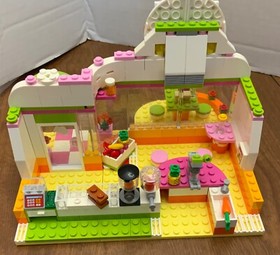 LEGO FRIENDS: Heartlake Juice Bar (41035) 100% Complete w/ Manual 2014