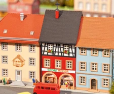 Faller 232330 N Scale 1:160 Kit of a Sport Meder Townhouse