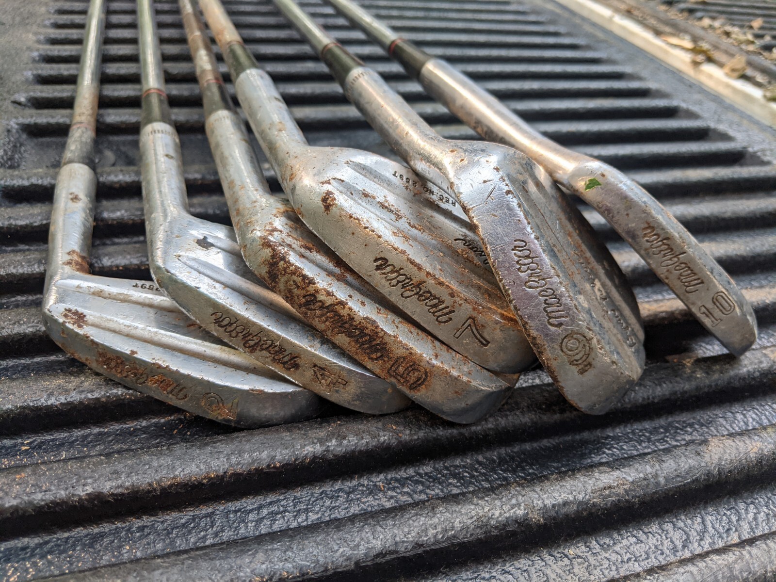 Vintage Macgregor Byron Nelson Golf Club Set 2,4,5,7,9,10 Irons eBay