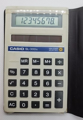 Calculatrice Casio SL-300G Solaire Vintage – Format Poche, Fabriquée Au Japon