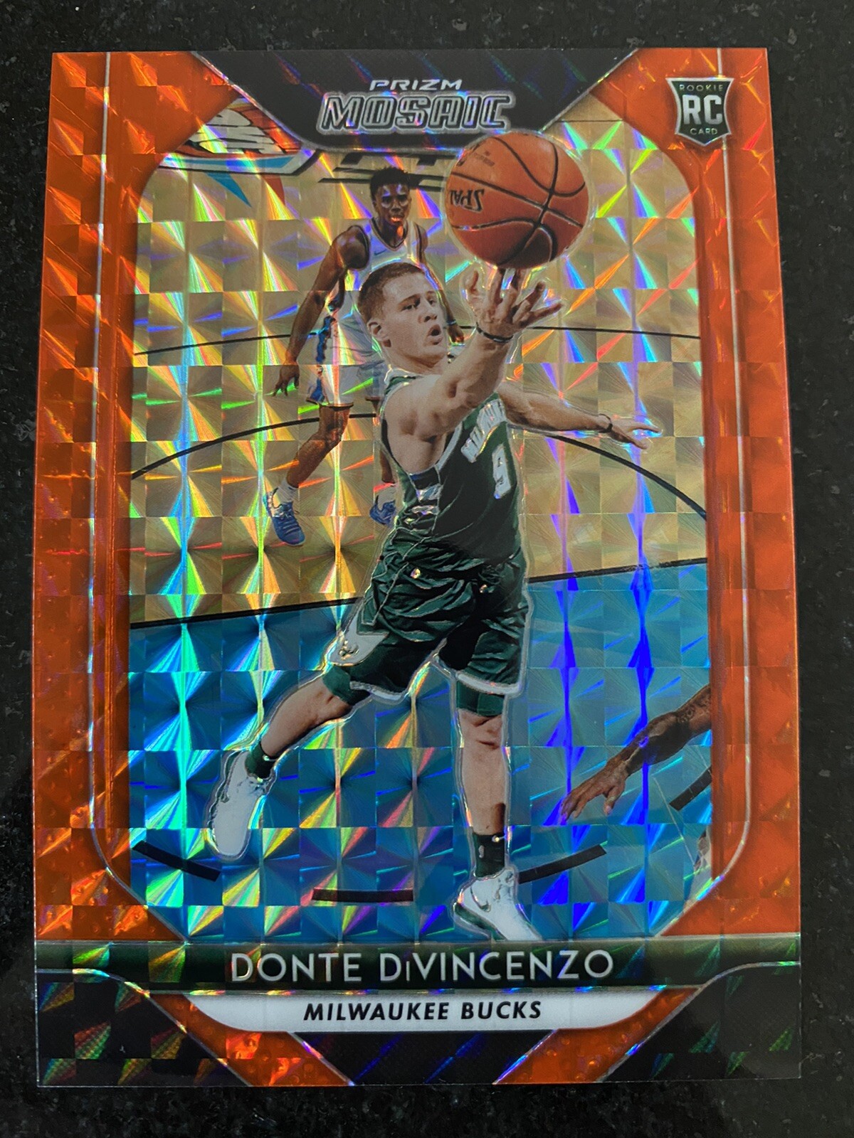 2018-19 Panini Mosaic Donte Divincenzo Rookie Orange Prizm #/99 Milwaukee Bucks