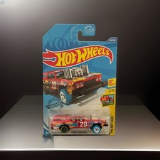 2017 Hot Wheels Art Cars “Cruise Bruiser” 1:64 DieCast 2/10
