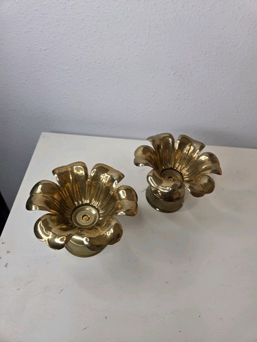 Vtg Set 2 Brass Candle Holders Flower Lotus Petals 5 In × 3.5 In