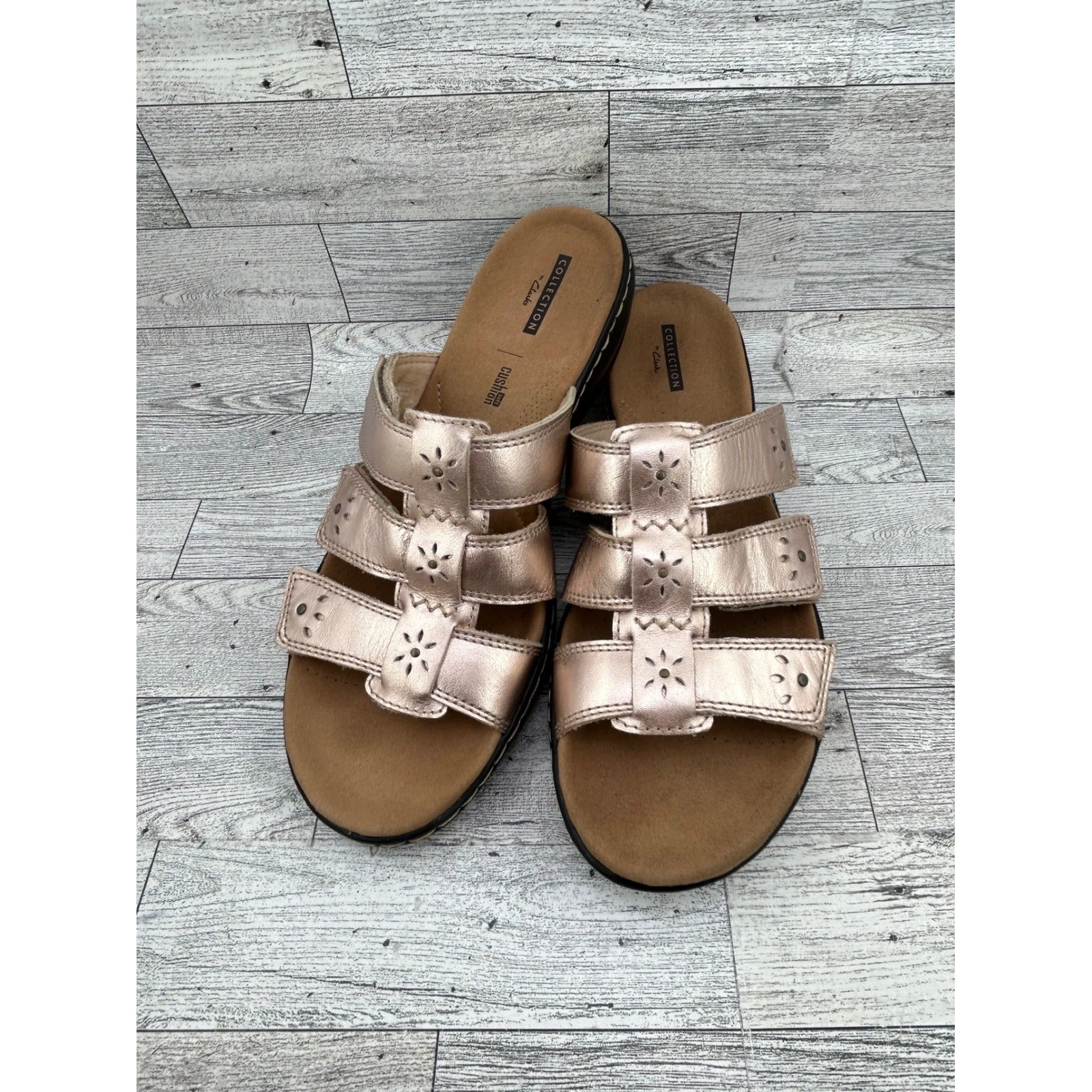 Clarks Collection Rose Gold Metallic Floral Laser Cut Slide Sandals Women Sz 10M