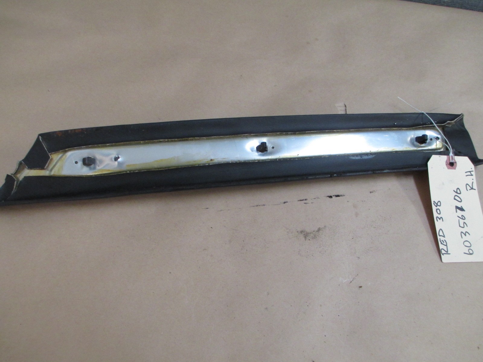Ferrari 308,328 - RH Interior Pillar / Trim # 60356706