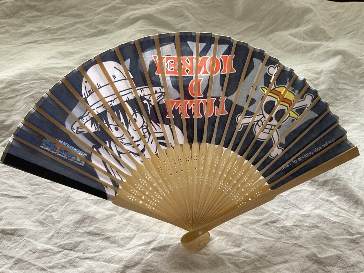 新品】ONE PIECE BASE限定 なりきり扇子3種 ONE PIECE なりきりキャラ