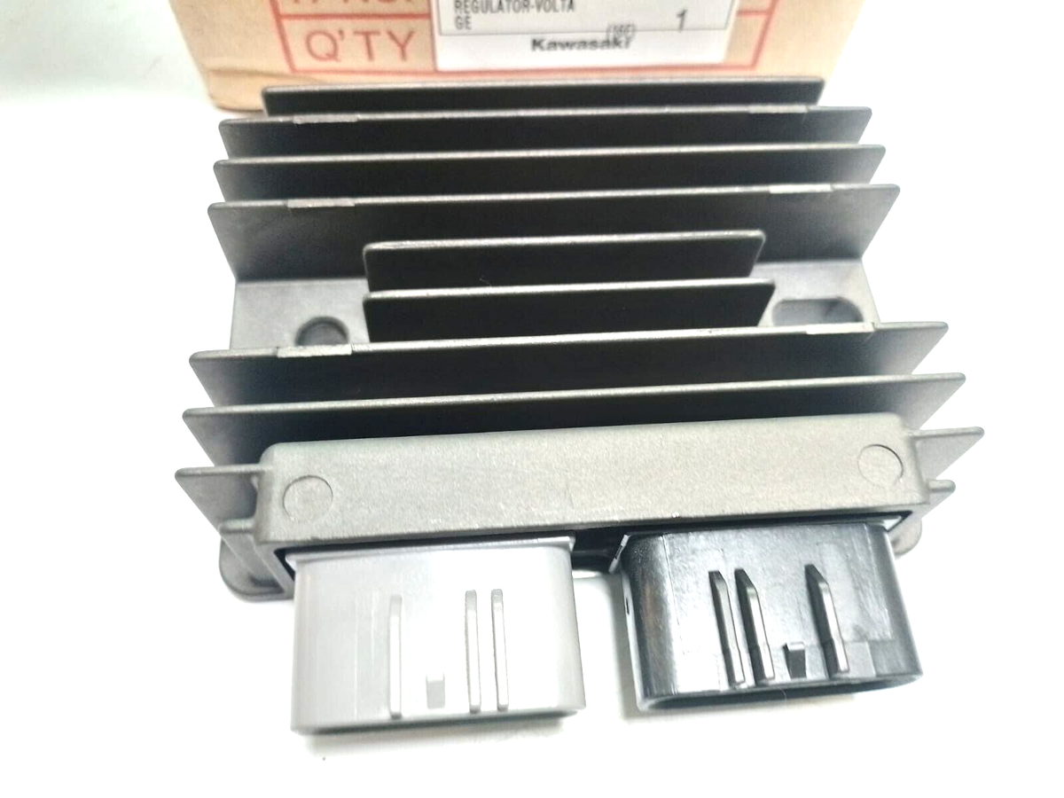 RT—109882 s-l1200.png