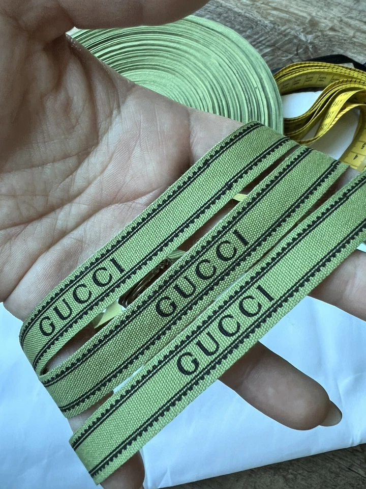Authentic GUCCI Ribbon Green, 5/8 In wide, sell by the yard, Made in Italy. - Image 3 of 4